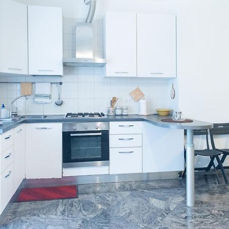 קמפניינו די רומא Guest House I Condotti מראה חיצוני תמונה