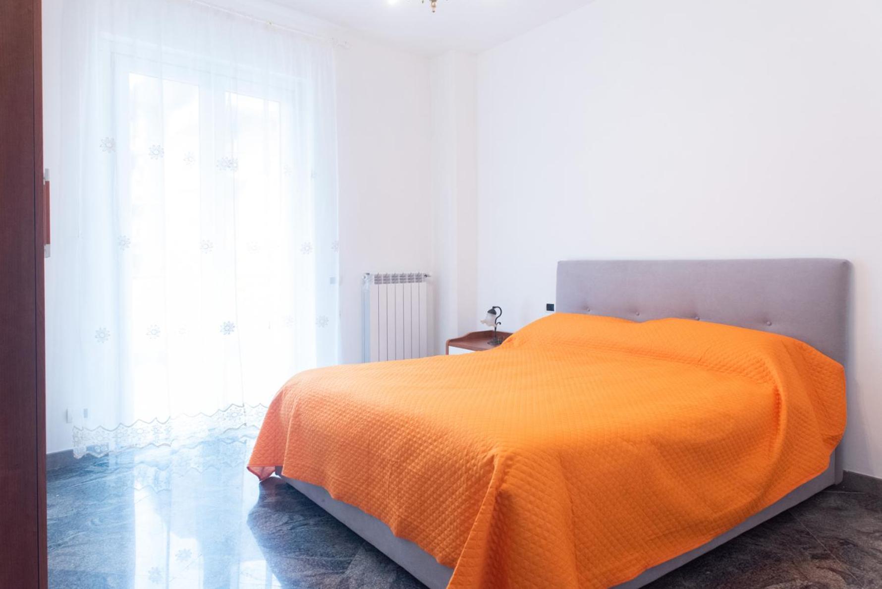 קמפניינו די רומא Guest House I Condotti מראה חיצוני תמונה
